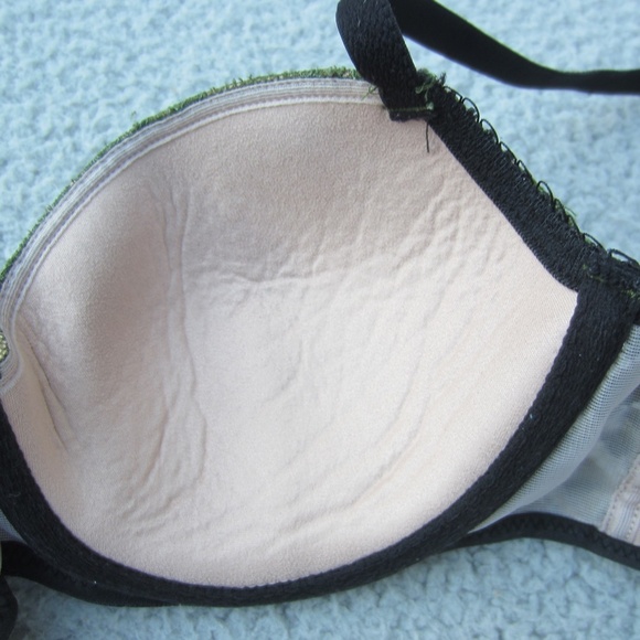 Victoria's Secret Bra Size 32D Green Nude Lace Dream Angels Lined Demi Underwire - Picture 8 of 13